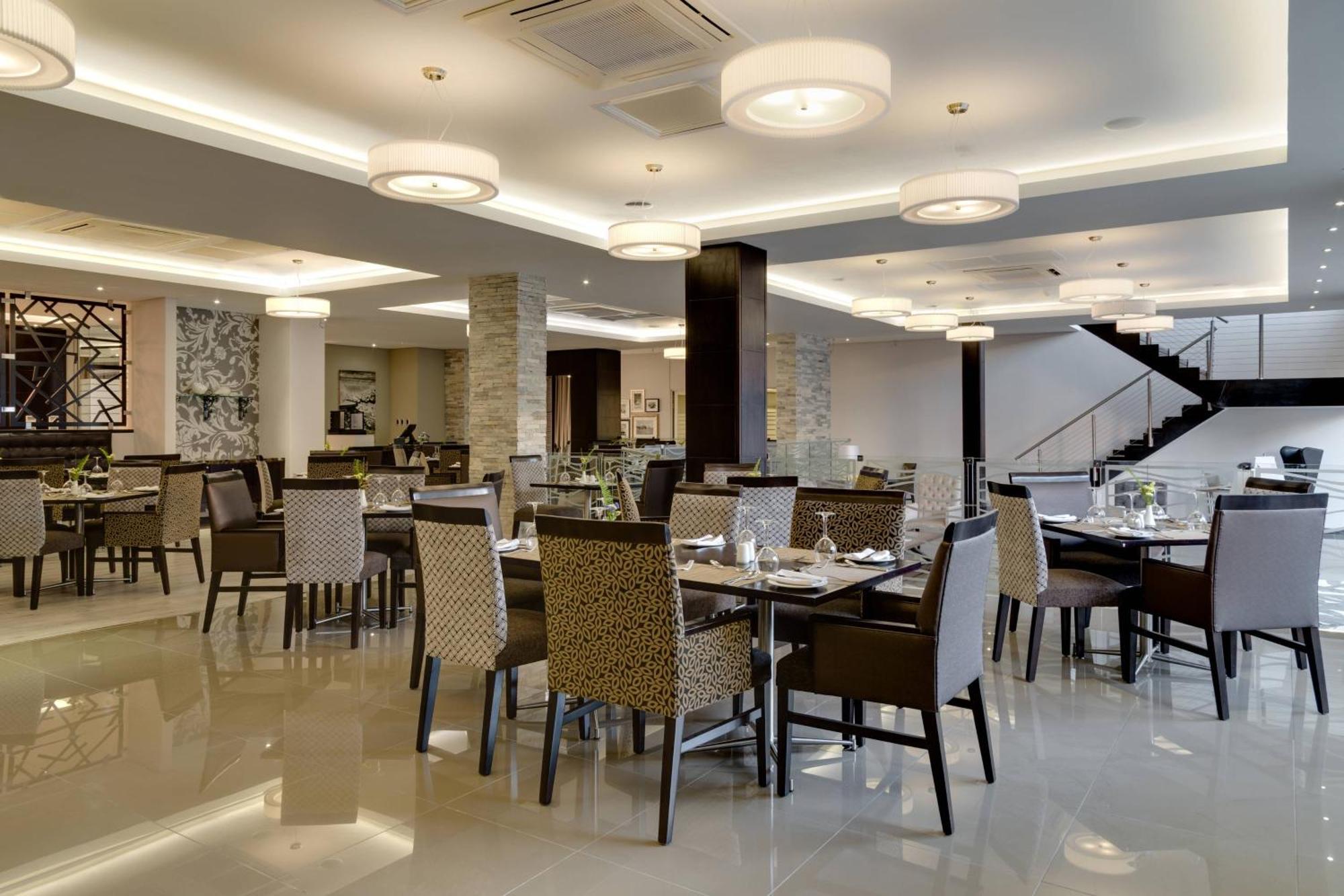 Protea Hotel By Marriott Upington Exterior foto